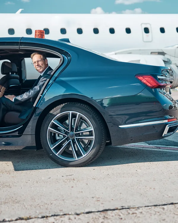 Comfortable Airport Transfers in Dallas: What to Expect